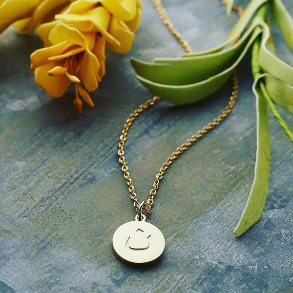 Engraved custom coin pendant sterling silver – MONA BELLA CUSTOM - Main Image