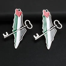 Palestine map pendant with key