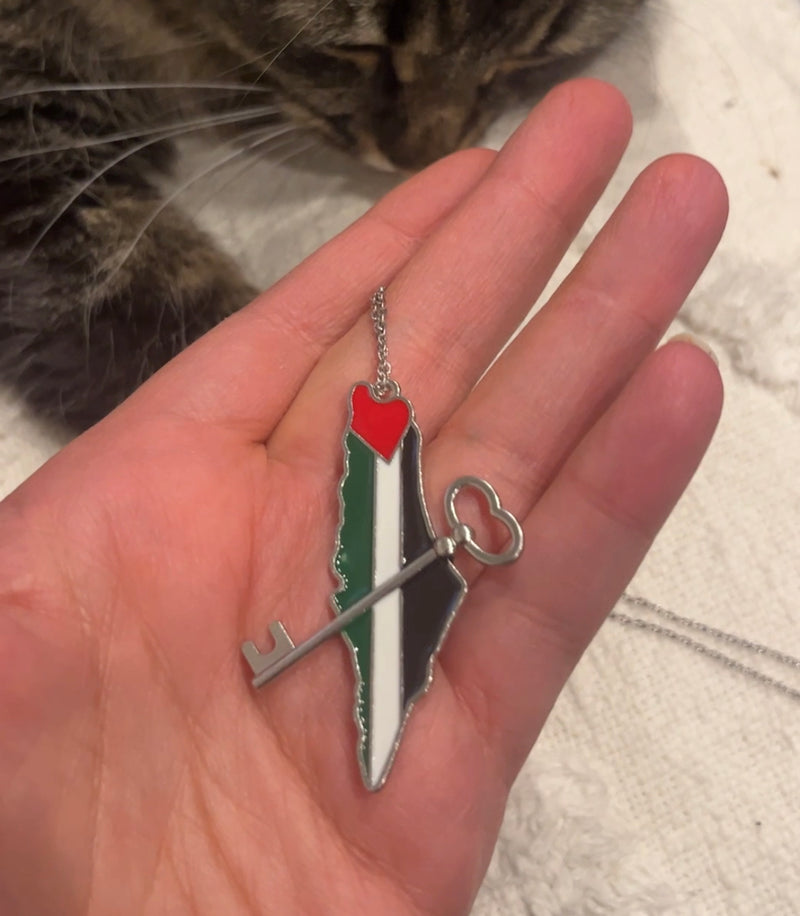 Palestine map pendant with key