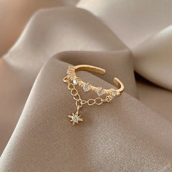 Elegant chain ring with studs